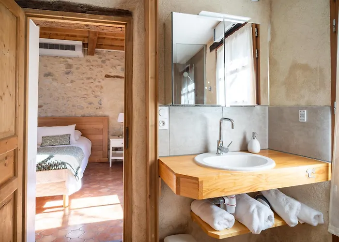 Apartment La Barule Charols