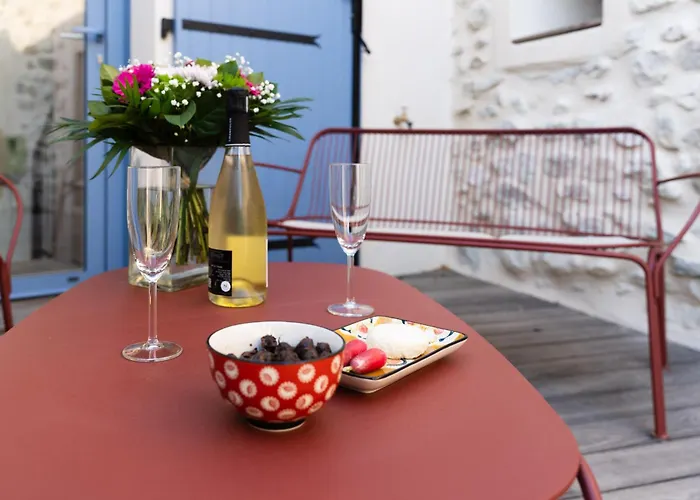 Apartment La Barule Charols